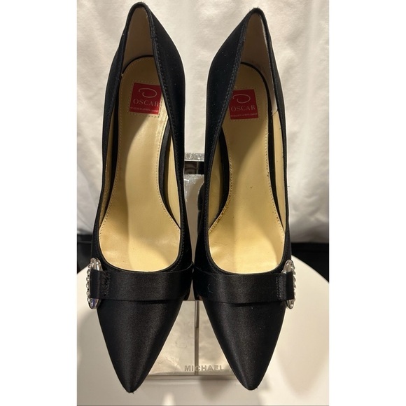 Oscar De La Renta Black Size 9.5 Black Jeweled Accents Heels - Picture 2 of 3